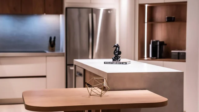 Open Concept Elegance Renovation Vaughn Photo 6