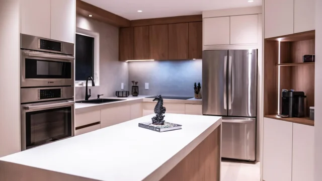 Open Concept Elegance Renovation Vaughn Photo 8