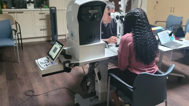 Optician On Wheels Photo 3