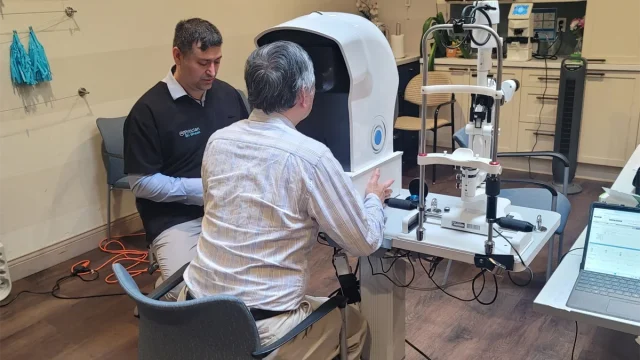 Optician On Wheels Photo 4